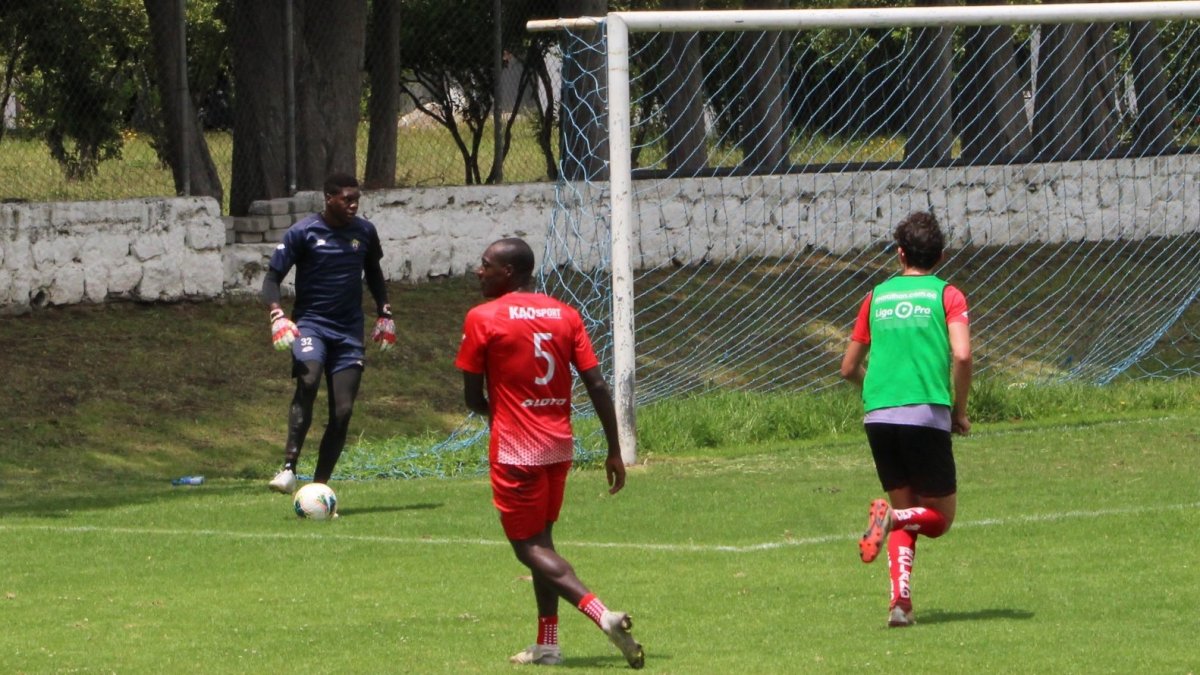 El equipo militar se prepara para buscar el regreso a la serie de privilegio del fútbol ecuatoriano