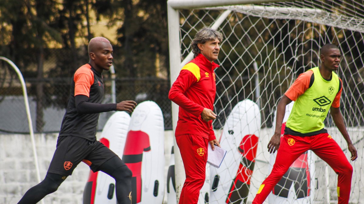 Héctor Bidoglio debutará en el banquillo oriental en el arranque de la Copa Sudamericana