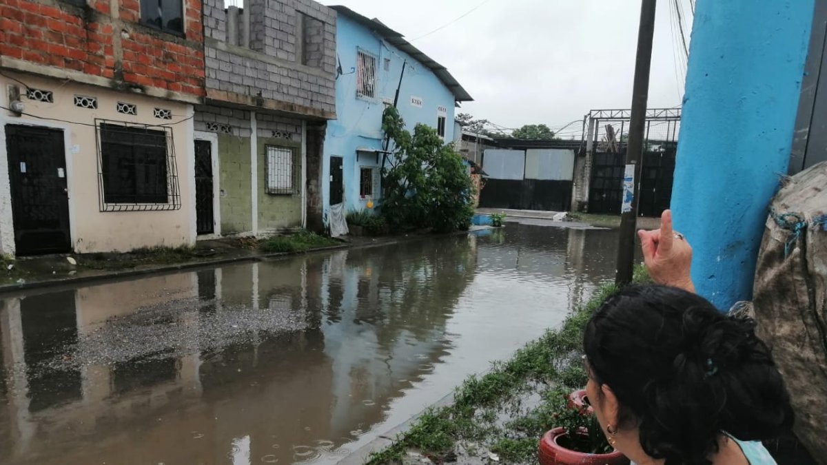 Así permanecen ahora varios puntos de Pascuales.