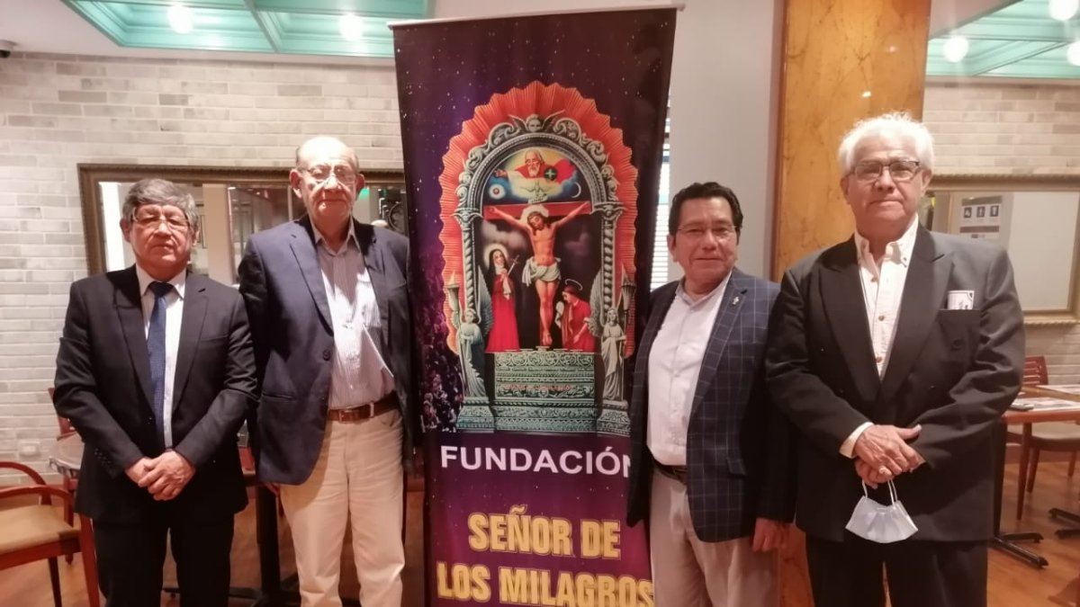 Presentación. La fundación está conformada por cuatro personas.