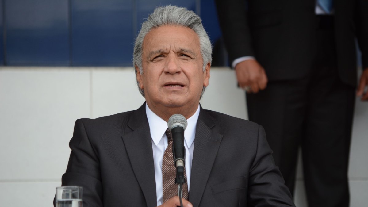 El presidente Lenín Moreno ha visto derrumbarse su credibilidad con el pasar de los meses.