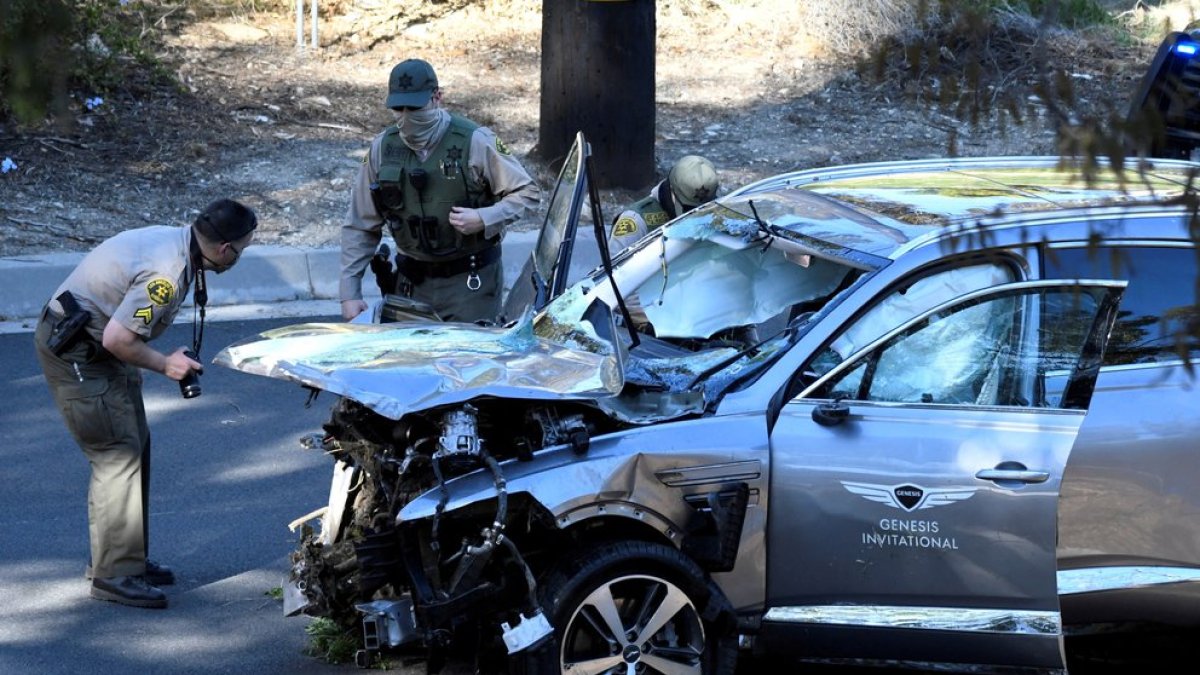 Accidente. Tiger Woods casi pierde la vida el 23 de febrero pasado.