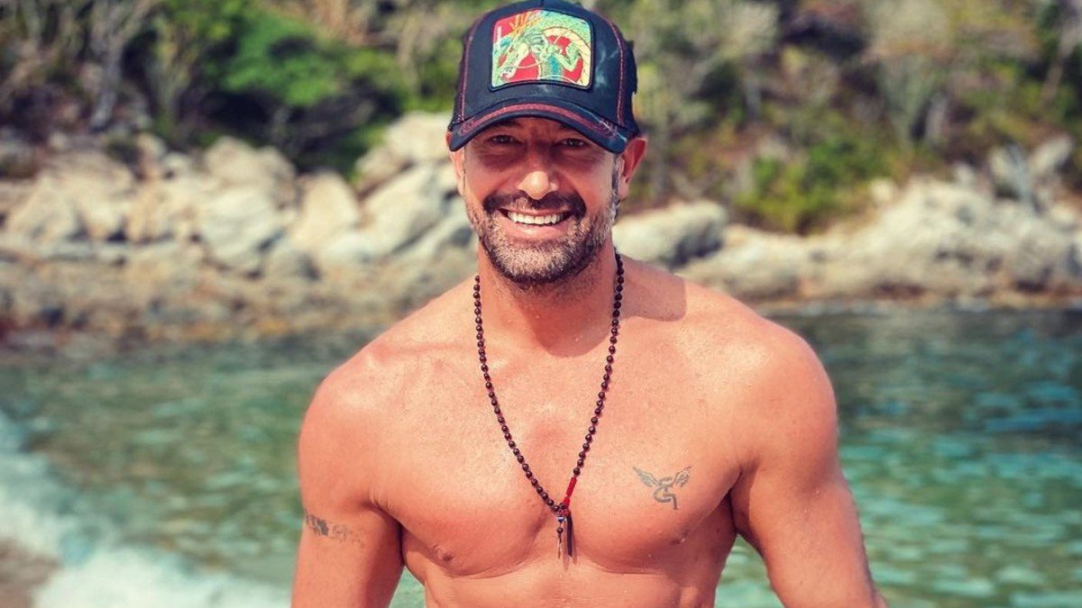 La difusión del vídeo lo afectó de tal manera que no quiso salir de su casa.