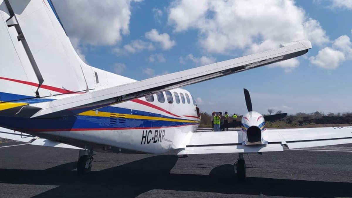 La avioneta tipo Cessna aterrizó la noche del  8 de enero en el aeropuerto de la isla Isabela, lugar del cual desapareció el pasado lunes.