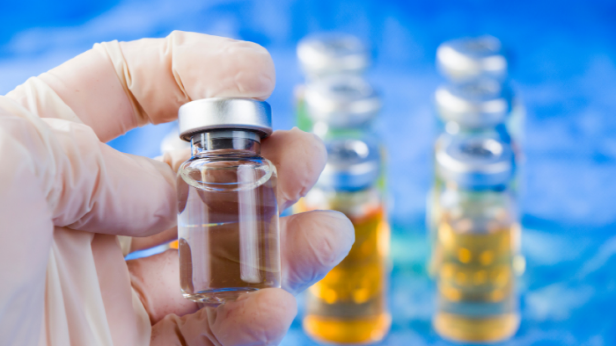 Bruselas lleva días criticando que no están llegando a la UE vacunas desde las dos fábricas que AstraZeneca tiene en el Reino Unido.