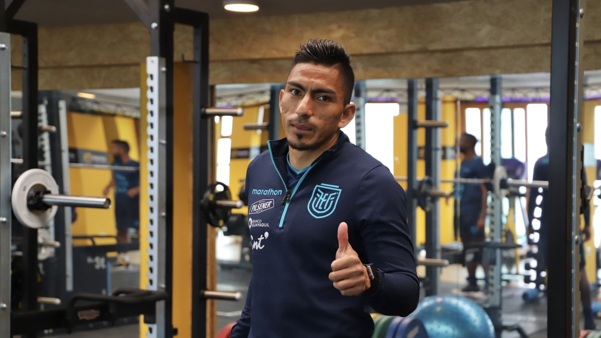 Ángel Mena será estelar en el duelo contra Bolivia que se juagrá en Sangolquí.