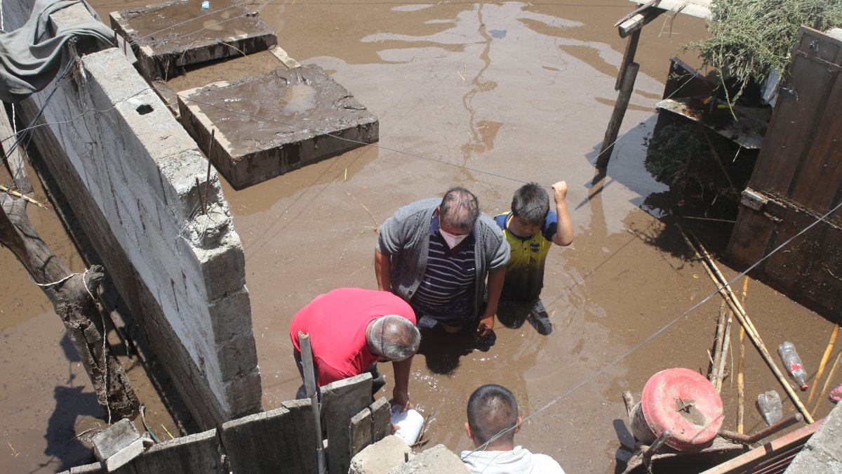 Veinte familias en siete viviendas de la localidad resultaron damnificadas.