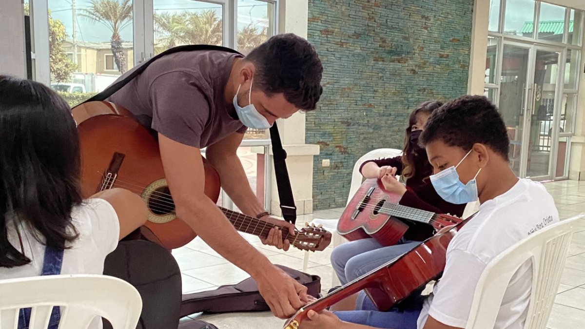 Las clases de música ya han empezado a dictarse en la etapa Turquesa de la Joya.