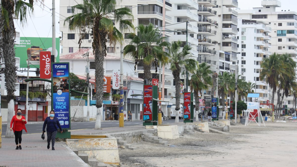 La solicitud de la medida será enviada este lunes 29 de marzo a los alcaldes de los tres cantones, la autoridad provincial espera de inmediato un pronunciamiento de estos.