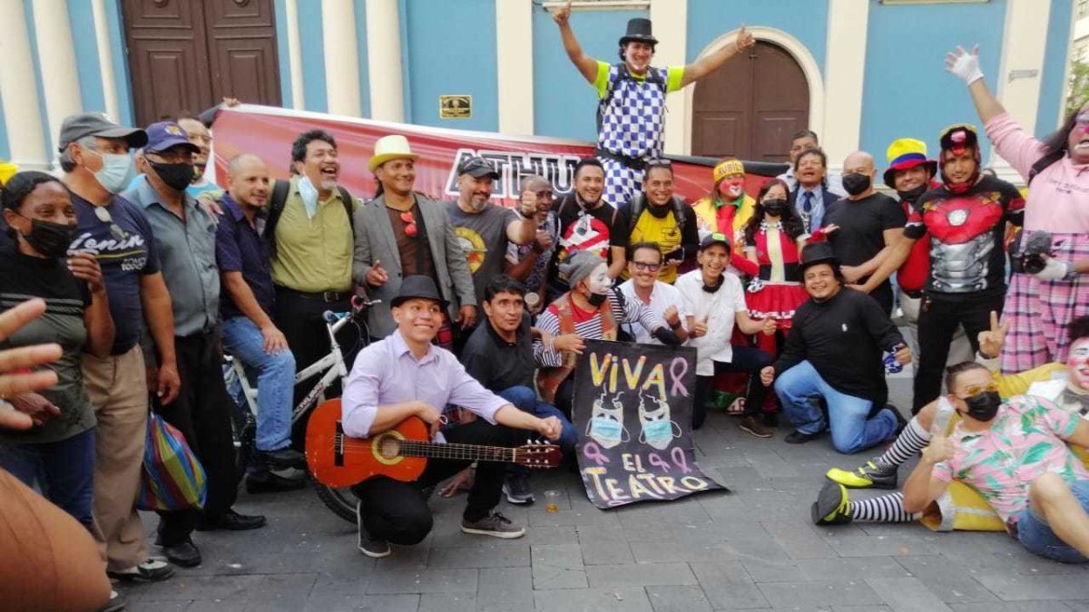 Encuentro. La marcha se llevó a cabo en la plaza San Francisco.