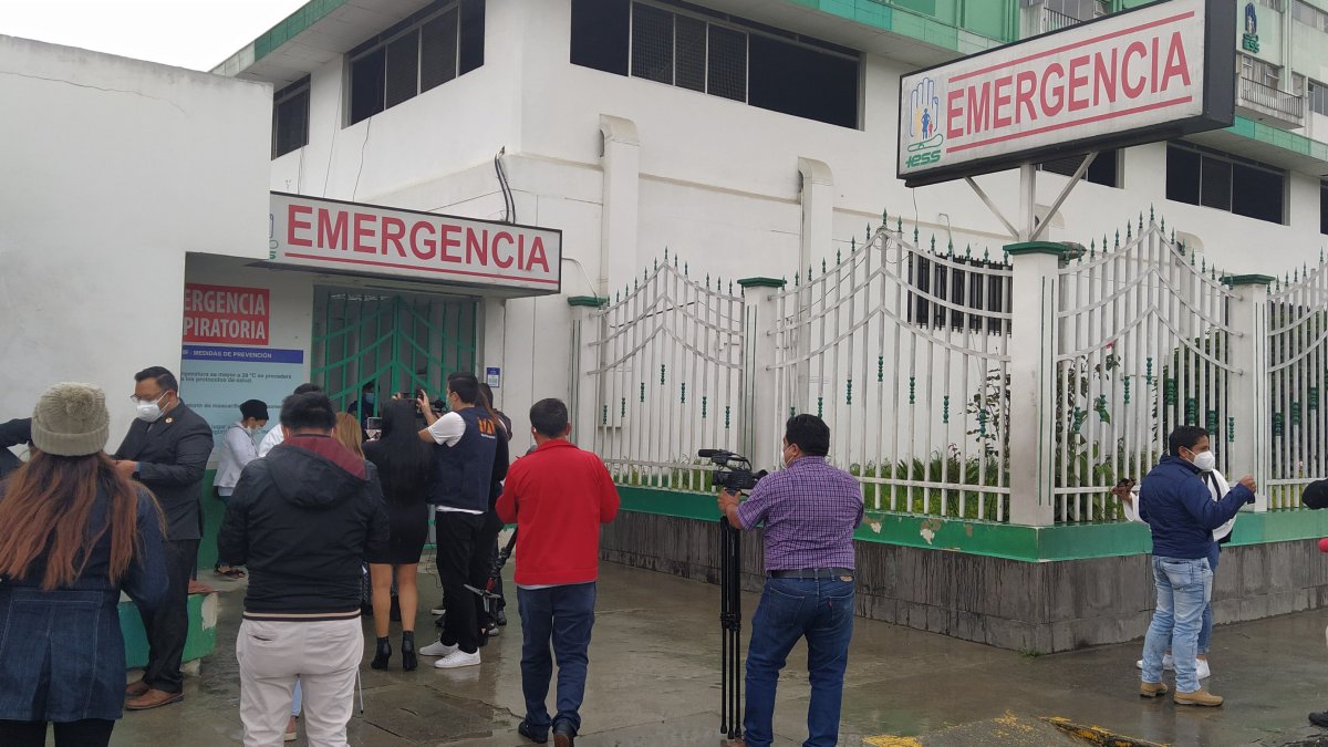 Las estadísticas que presento el hospital Isidro Ayora consta que la semana pasada hubo 82 atenciones, 57 ingresos, 39 altas hospitalarias, 13 fallecidos.