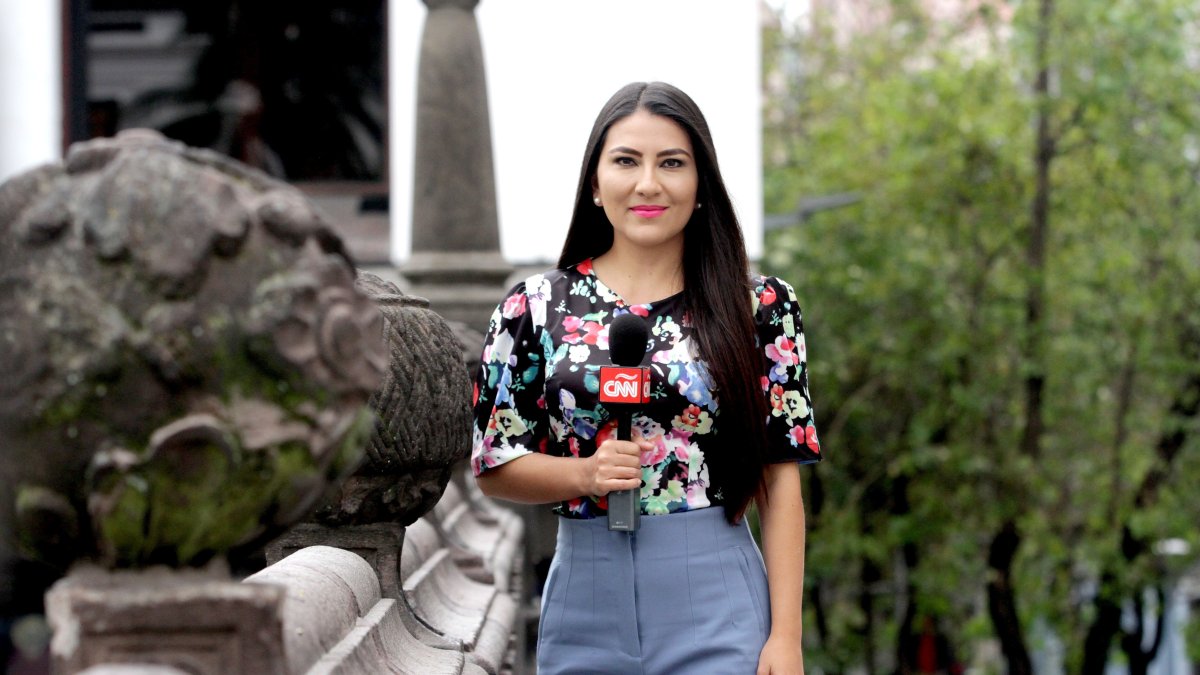 Ana María es la primera mujer corresponsal en Ecuador de la cadena CNN.
