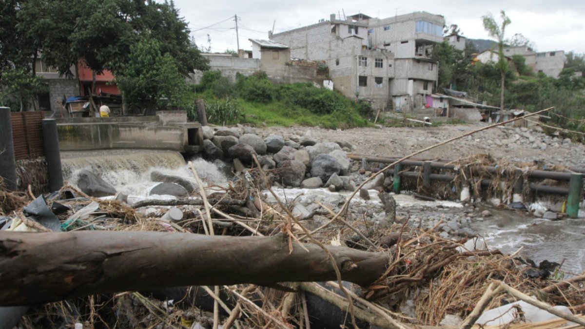El Río Monjas es monitoreado por cinco entidades municipales.