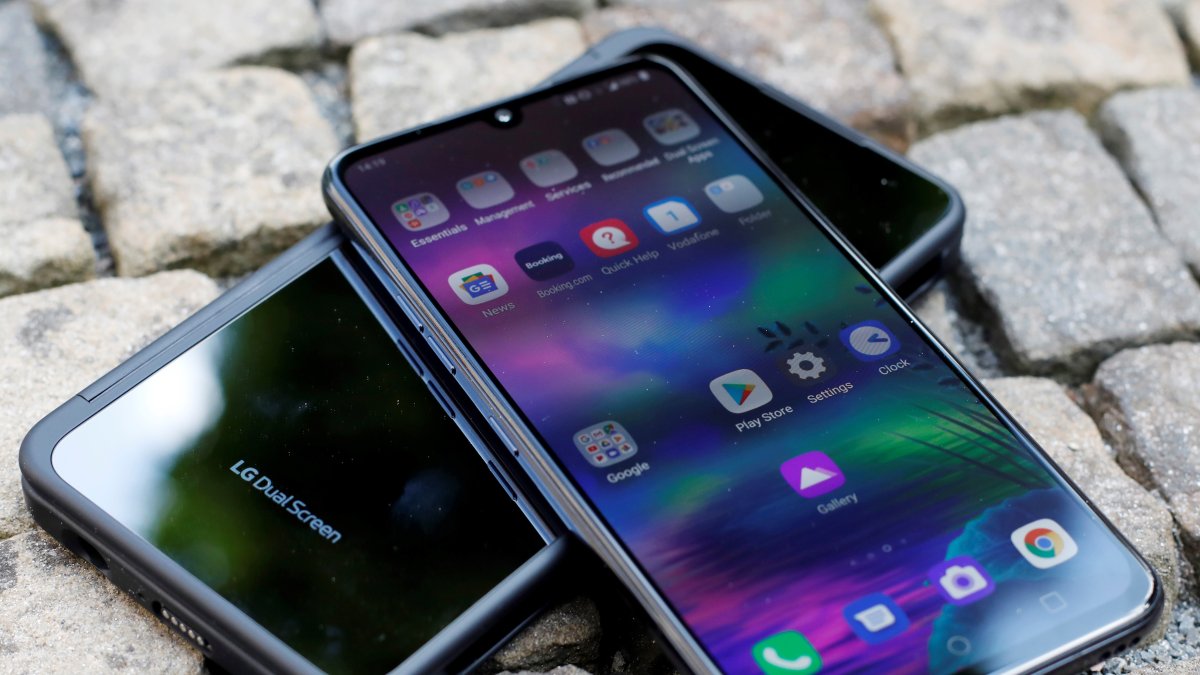 La empresa surcoreana, que tiene una planta en Brasil, comunicó la decisión indicando que abandona el 