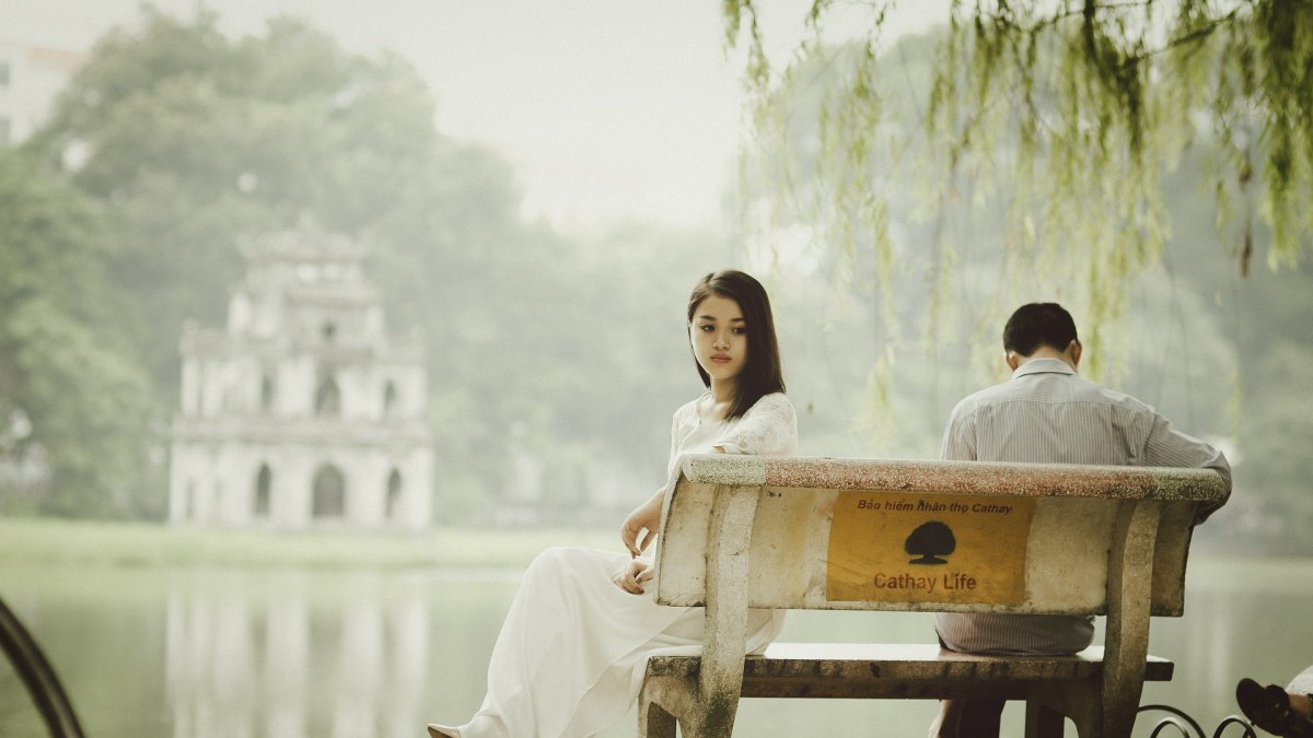 Toda historia tiene tres versiones.