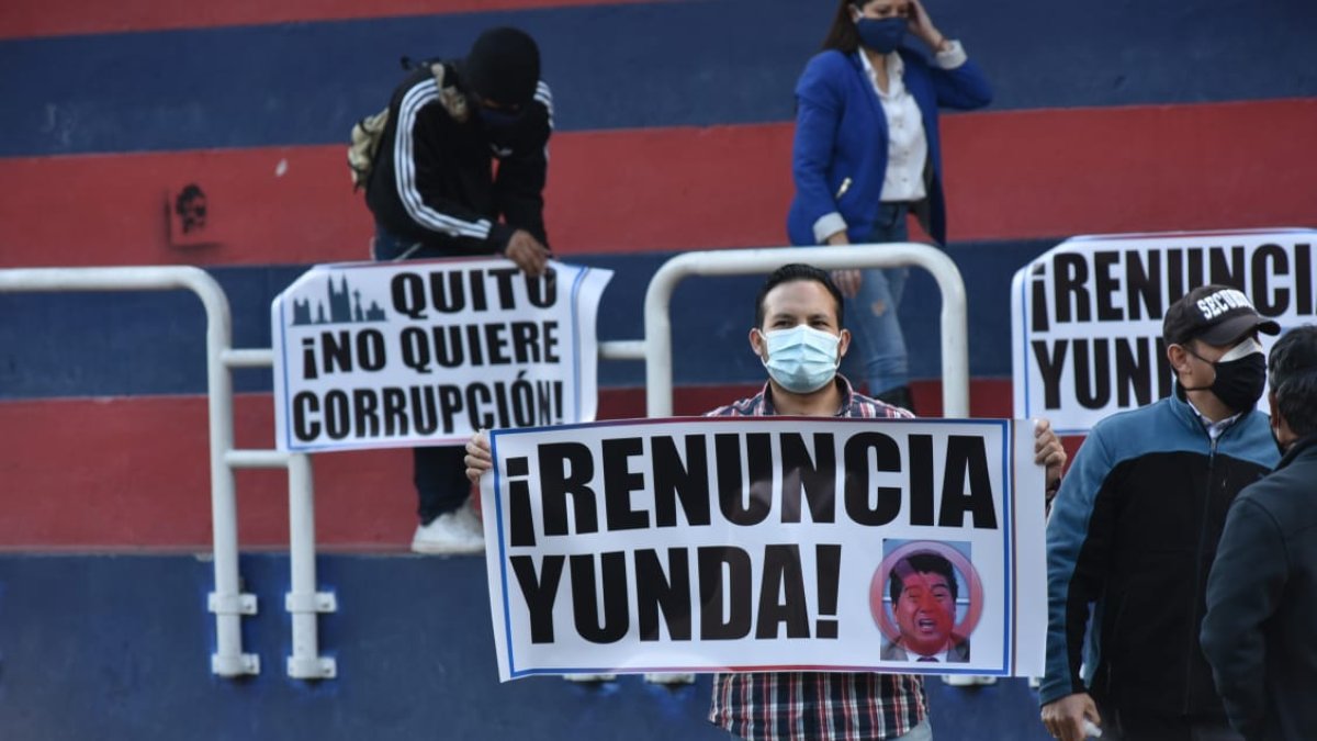 Protesta. Ciudadanos pidieron la semana pasada la salida de Jorge Yunda.
