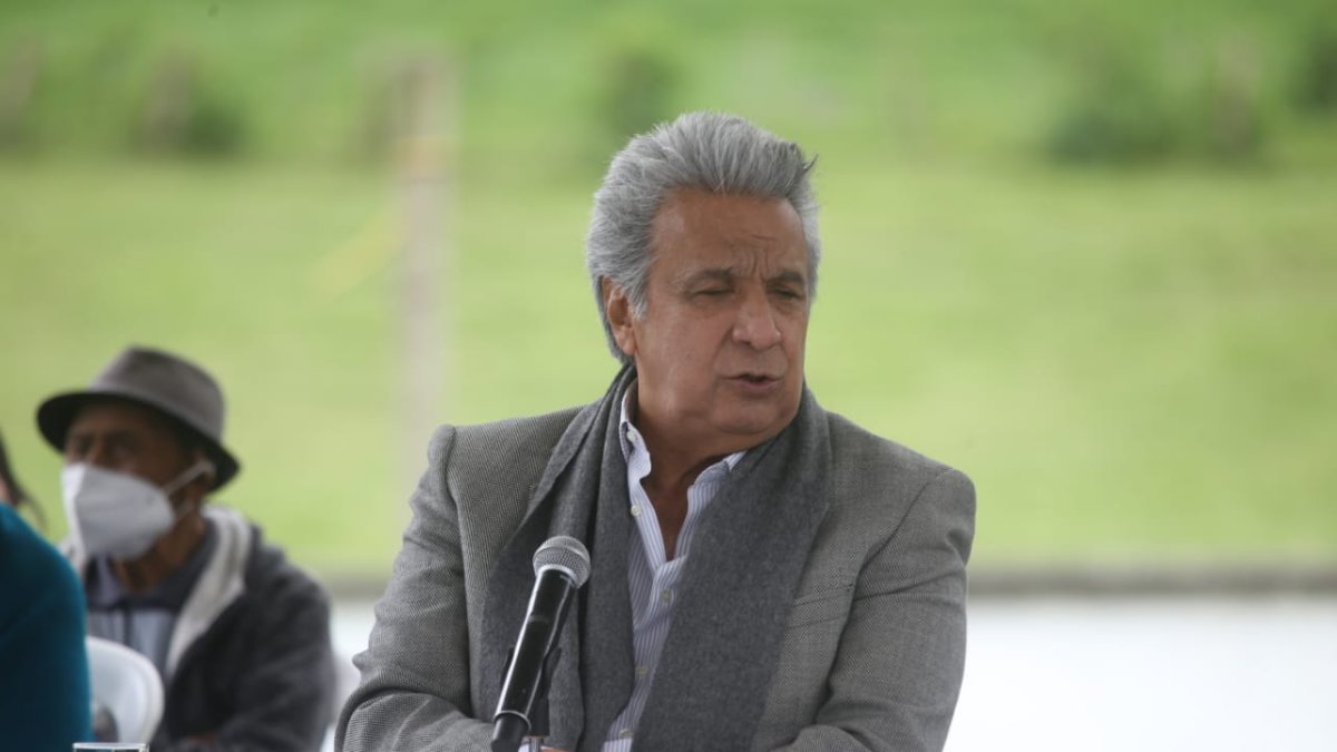 Presidente Lenín Moreno, en declaraciones, luego de supervisar proceso de vacunación.