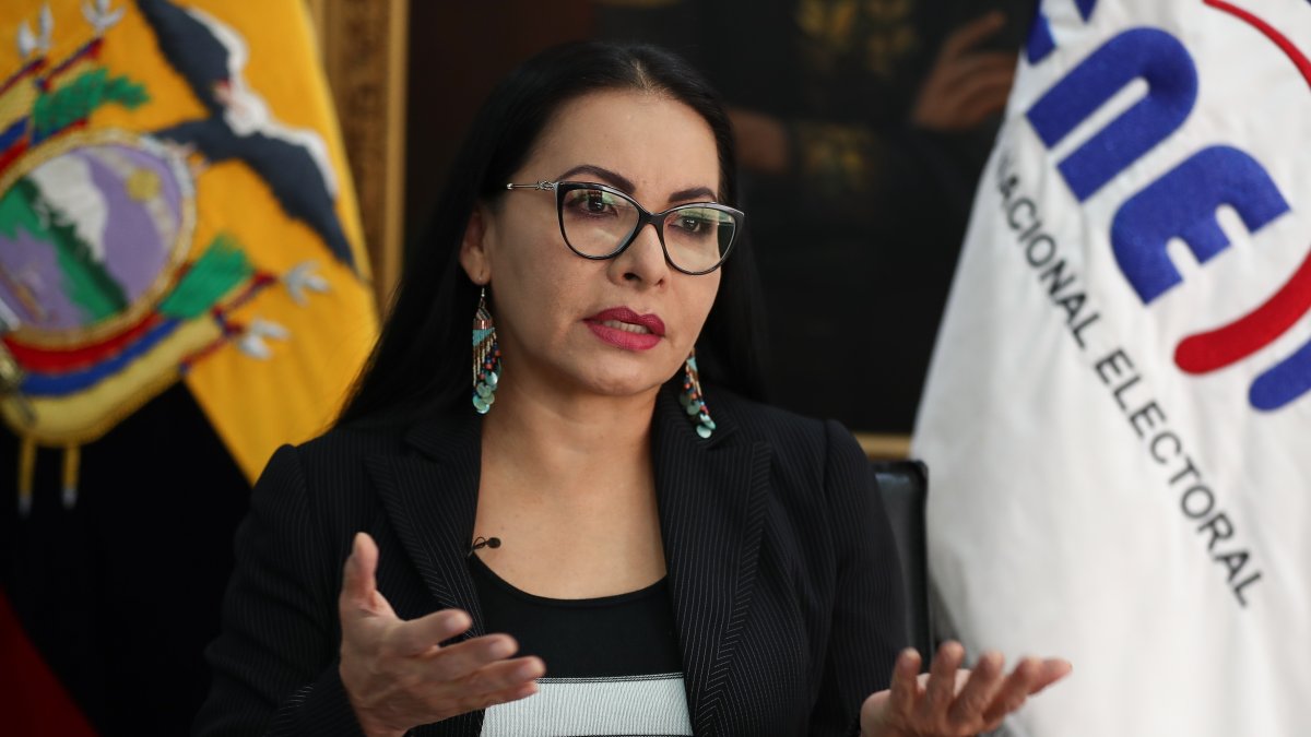 En la imagen, la presidenta del Consejo Nacional Electoral (CNE), Diana Atamaint.