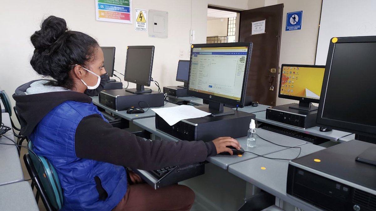 El Examen de Acceso a la Educación Superior se tomó también en marzo de 2022.