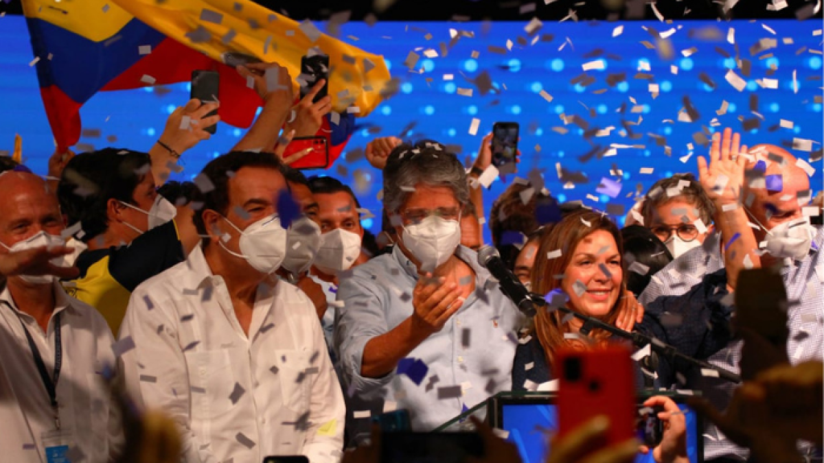 Lasso dio sus primeras declaraciones desde el Centro de Convenciones de Guayaquil.