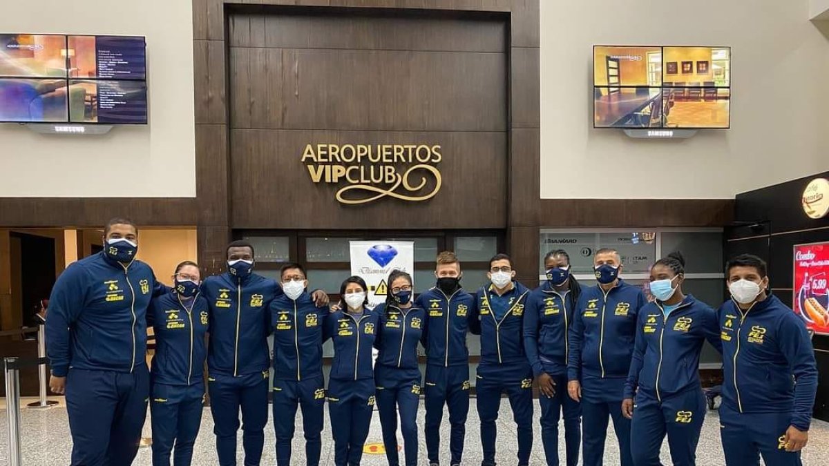 El equipo sénior viajó a México la madrugada de este lunes 12 de abril, desde Guayaquil.