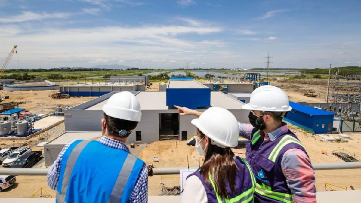 Hecho. La obra tiene un avance del 89 % por lo que está previsto inaugurarse en octubre próximo.