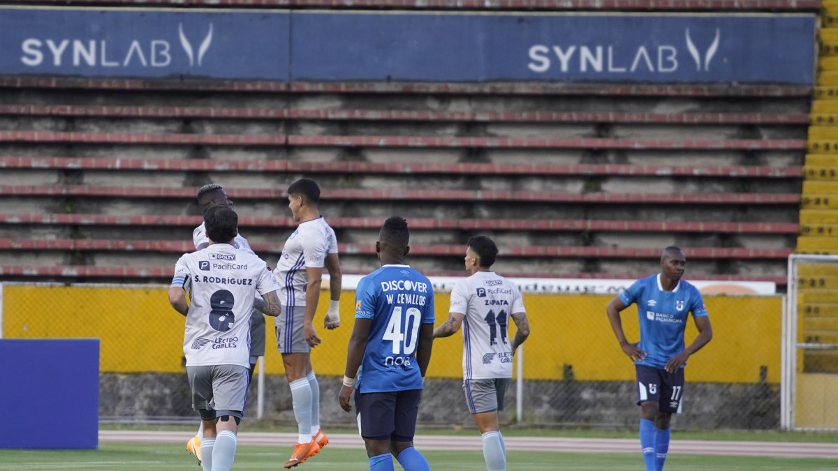 Los partidos del campeonato nacional se verán afectados por las nuevas restricciones