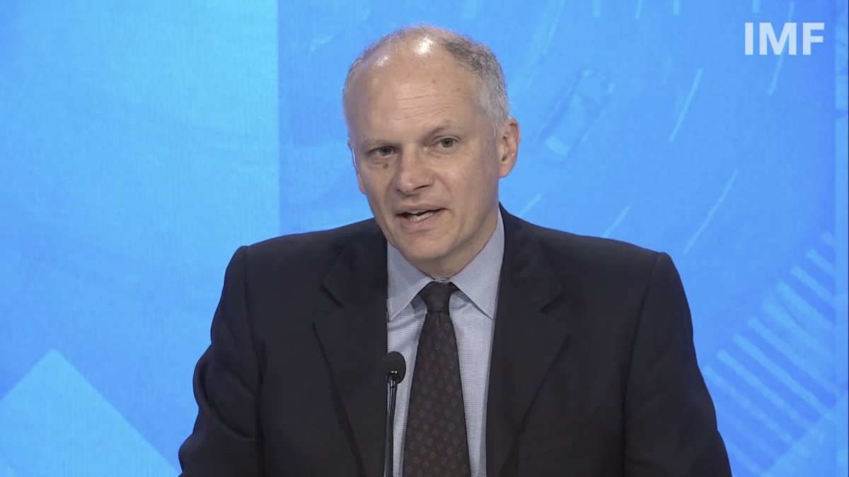 Alejandro Werner, director del Departamento para el Hemisferio Occidental del FMI, en rueda de prensa este 15 de abril de 2021.