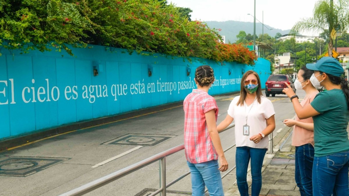Proyecto. Letras Vivas contempla pintar 50 paredes en Guayaquil.