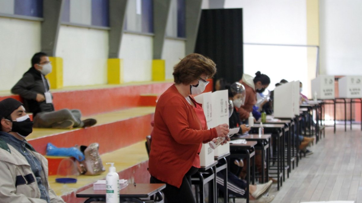 Al CNE le tomó seis días completar el escrutinio total de las elecciones del 11 de abril pasado.