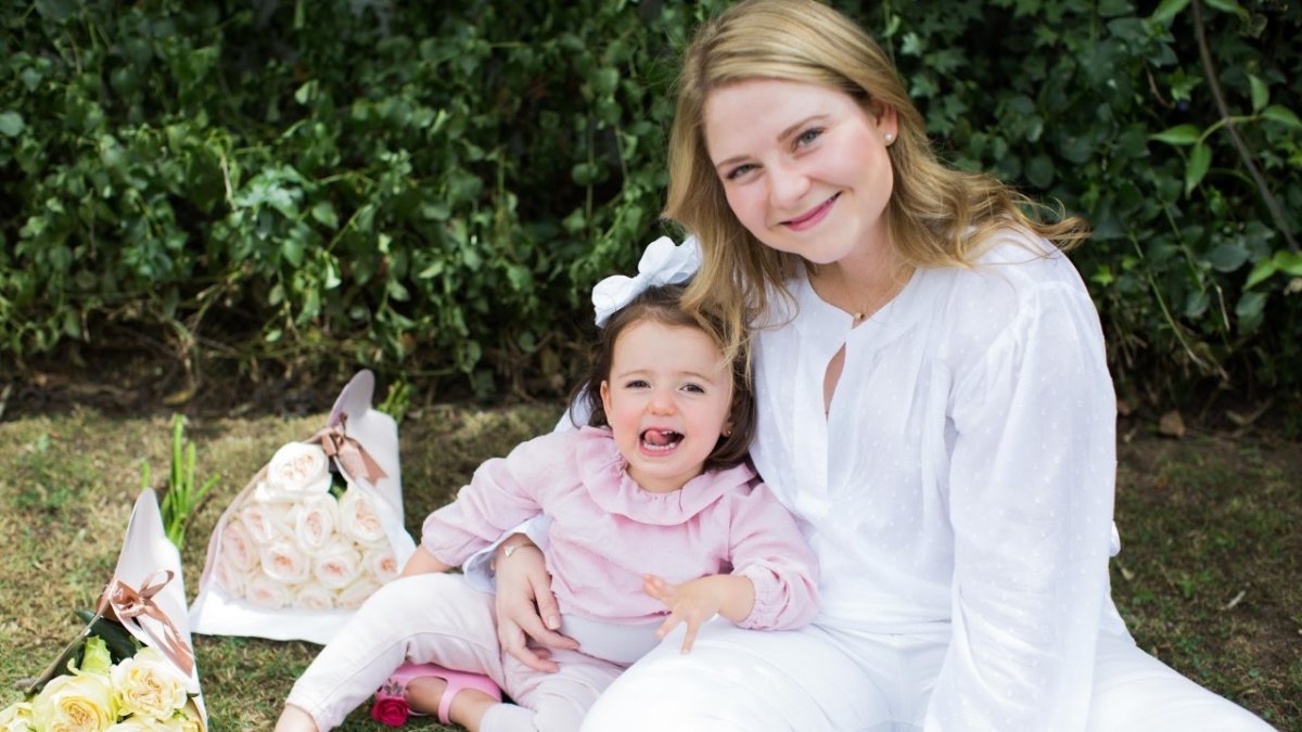 Gabriela Garcia junto a su hija Sofía, su motivación de vida