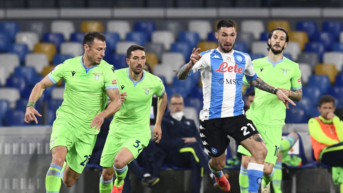 El Nápoles no tuvo problemas para despachar a la Lazio en el Diego Armando Maradona