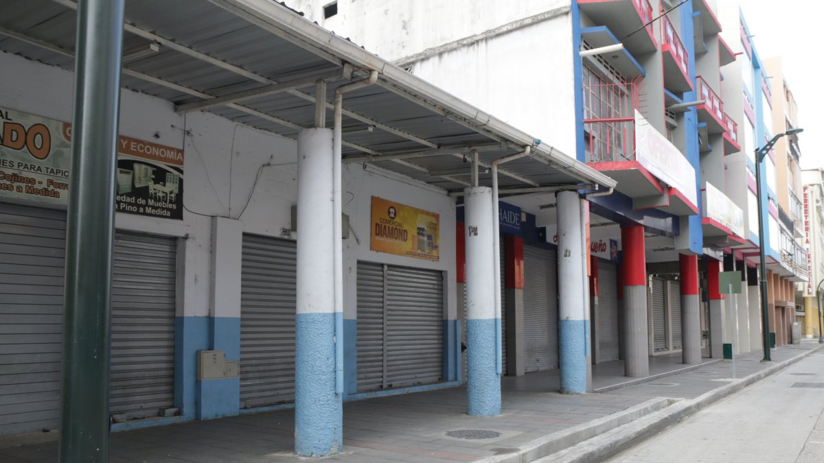 Impacto. La pandemia ha dejado imágenes fantasmales en las ciudades que aún no retoman su ritmo.