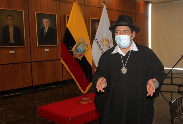 La Prefectura de la era de Salvador Quishpe, otra salpicada por peculado