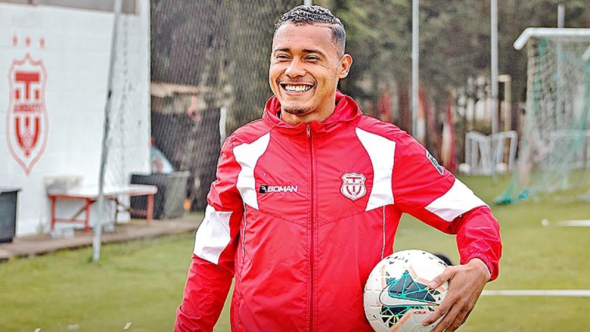 Eddie Guevara es el actual capitán de Técnico Universitario.