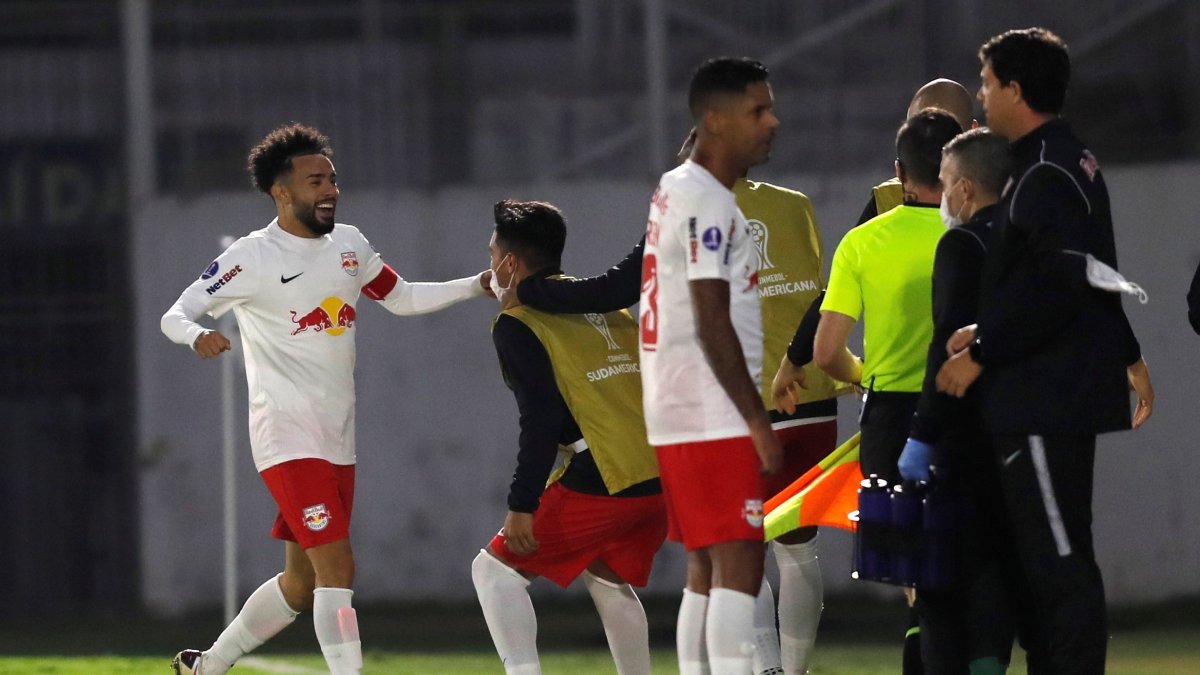 El Bragantino derrotó al Deportes Tolima en la primera fecha de la Copa Sudamericana.