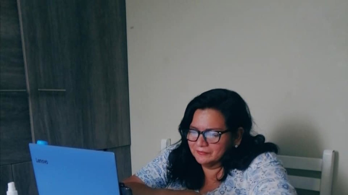 Edil. Lídice Aldás realiza teletrabajo y también visita los barrios.