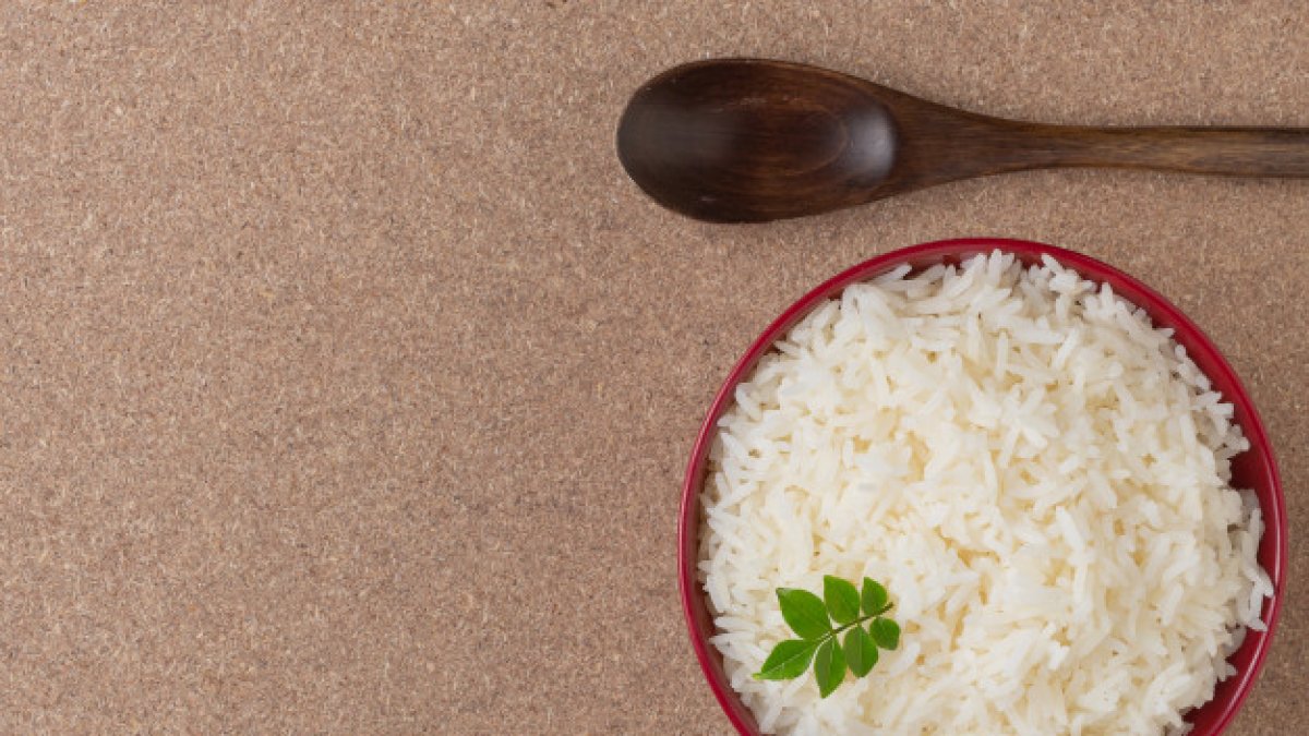 El arroz es fuente de energía y contiene fibra. Lo que hay que cuidar es la porción.