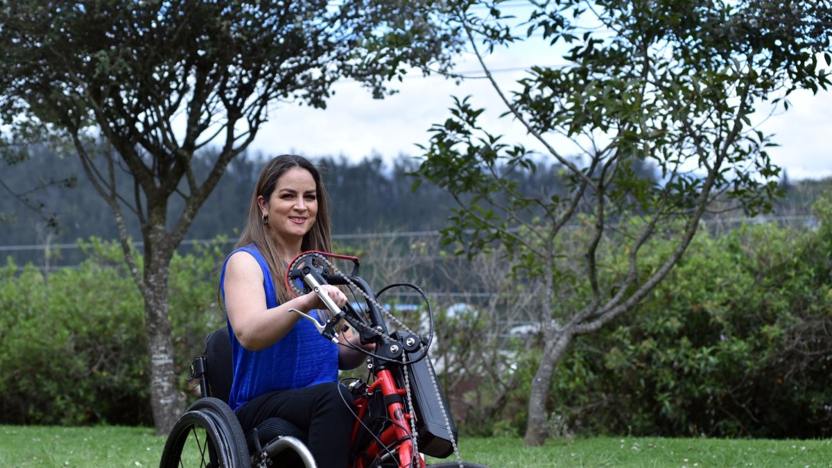 El accidente la dejó con una condición física diferente, pero con su mente intacta. Agradece a Dios cada día de vida.