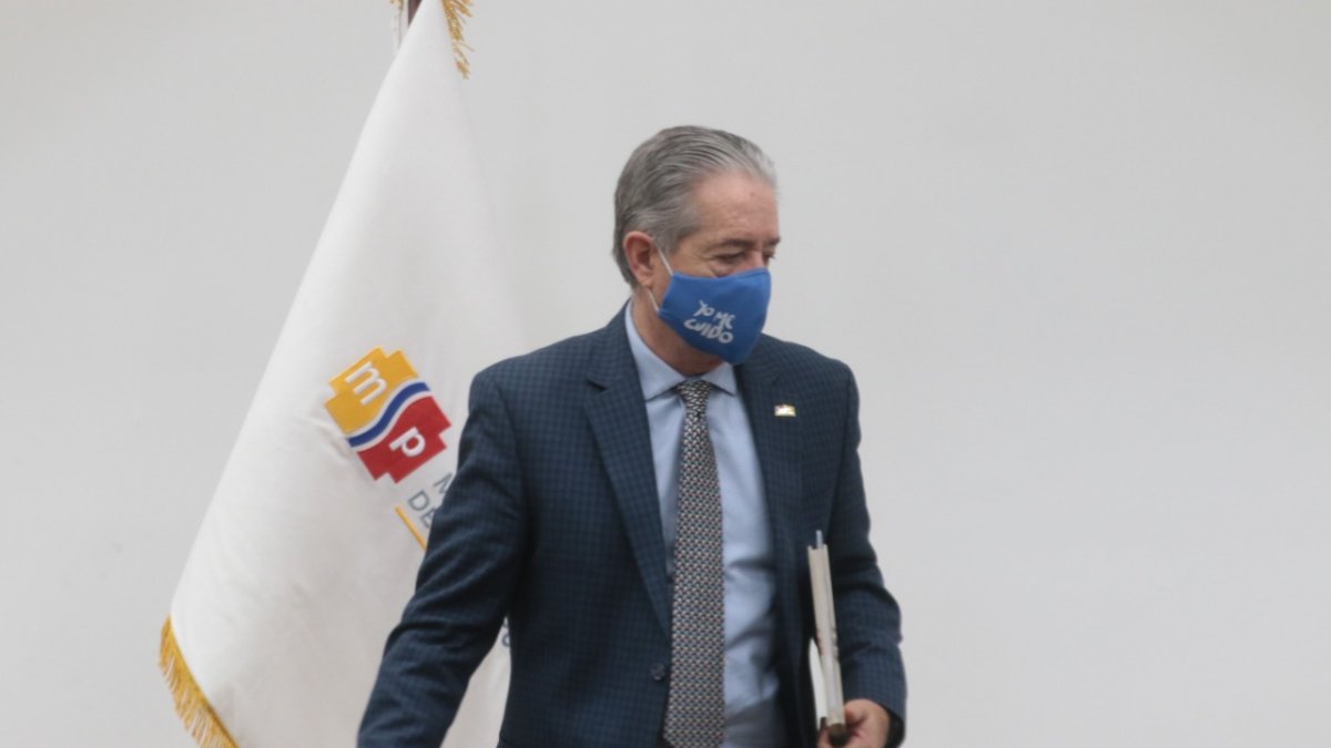 Zevallos estuvo al frente de la cartera de Salud por once meses. Abandonó el país el 27 de febrero, un día después de renunciar.