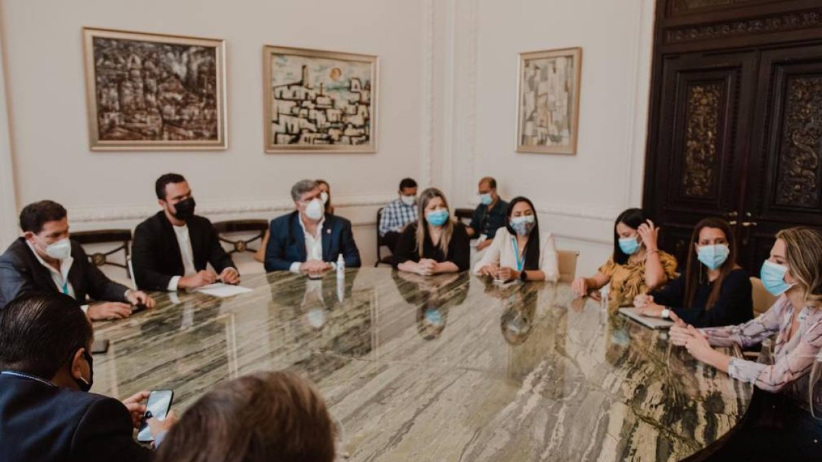 Encuentro. En la cita participaron líderes del sector productivo.