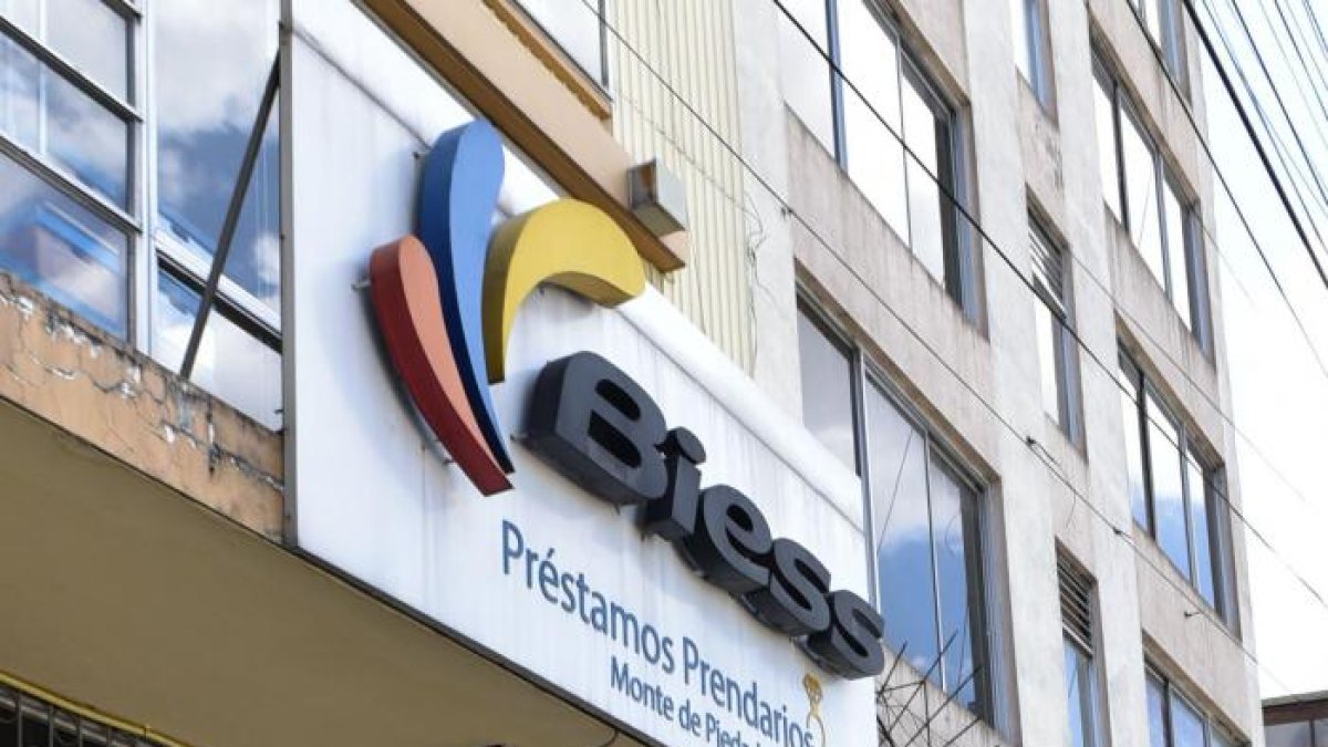 El banco del IESS busca asegurar mejores ganancias para sus inversiones.