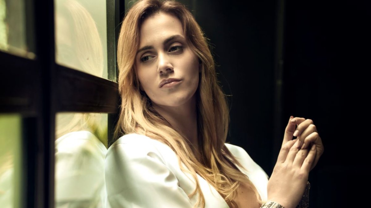 La española está convencida de que el poder que tienen los artistas y los medios de tener un micrófono es una gran responsabilidad.