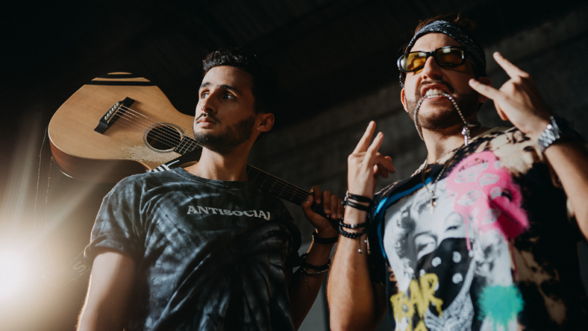 Tres Dedos está conformado por Juanse Piana y John Taleb.