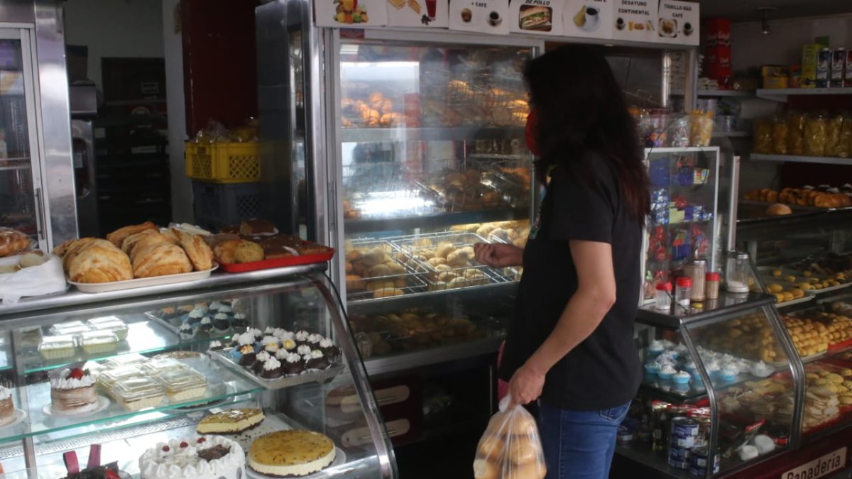 Las panaderías señalan que los precios de los insumos se han incrementado y es necesario aumentar el costo del pan básico a 20 centavos.