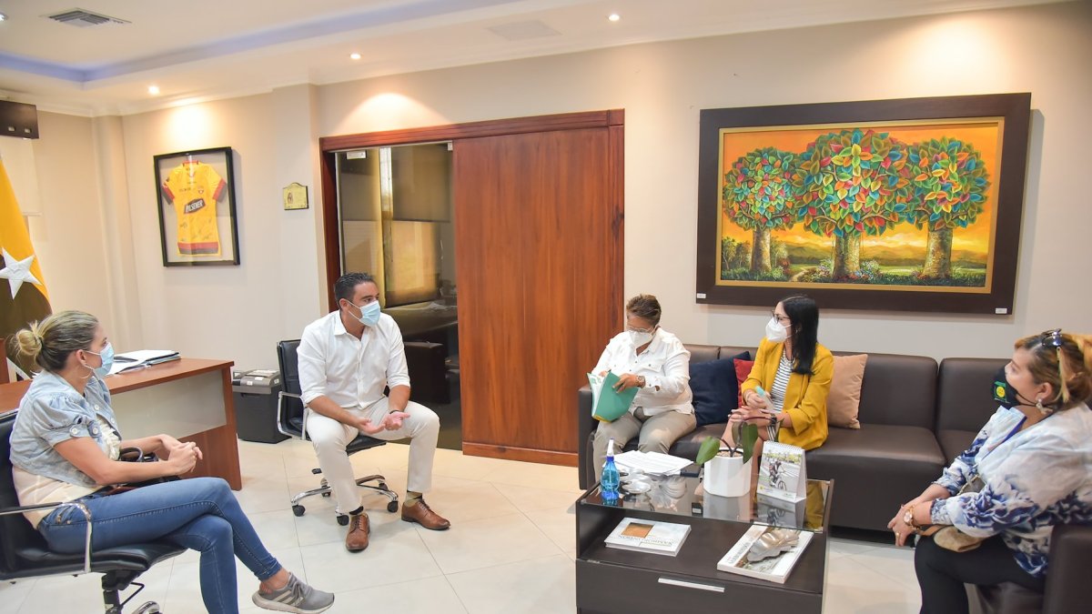 Hace unas semanas, el alcalde Juan José Yúnez se reunió con algunos representantes para hablar de la reactivación.