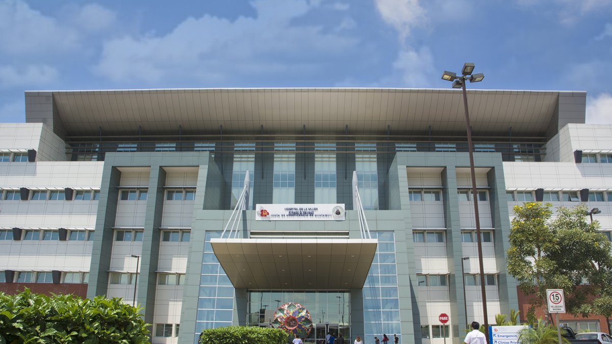 Este lunes, abrirá el área de consulta externa de Ginecología.