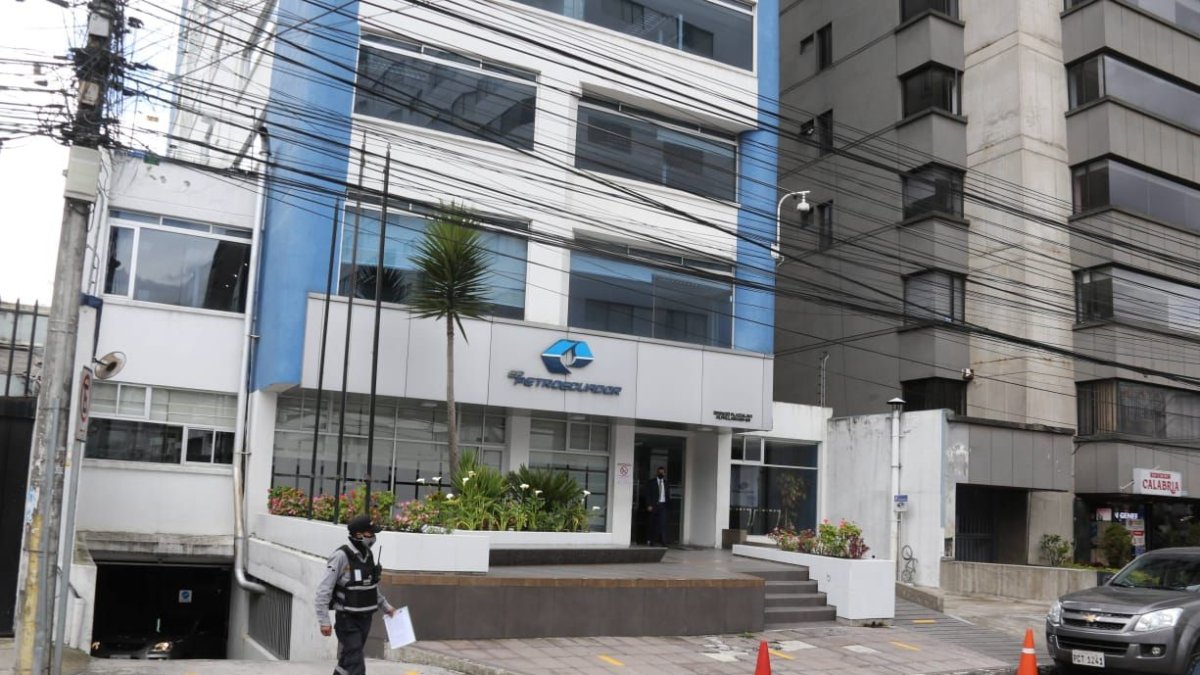 Biscayne Capital aparece vinculada a los casos de corrupción de Petroecuador en las administraciones de Carlos Pareja y Álex Bravo