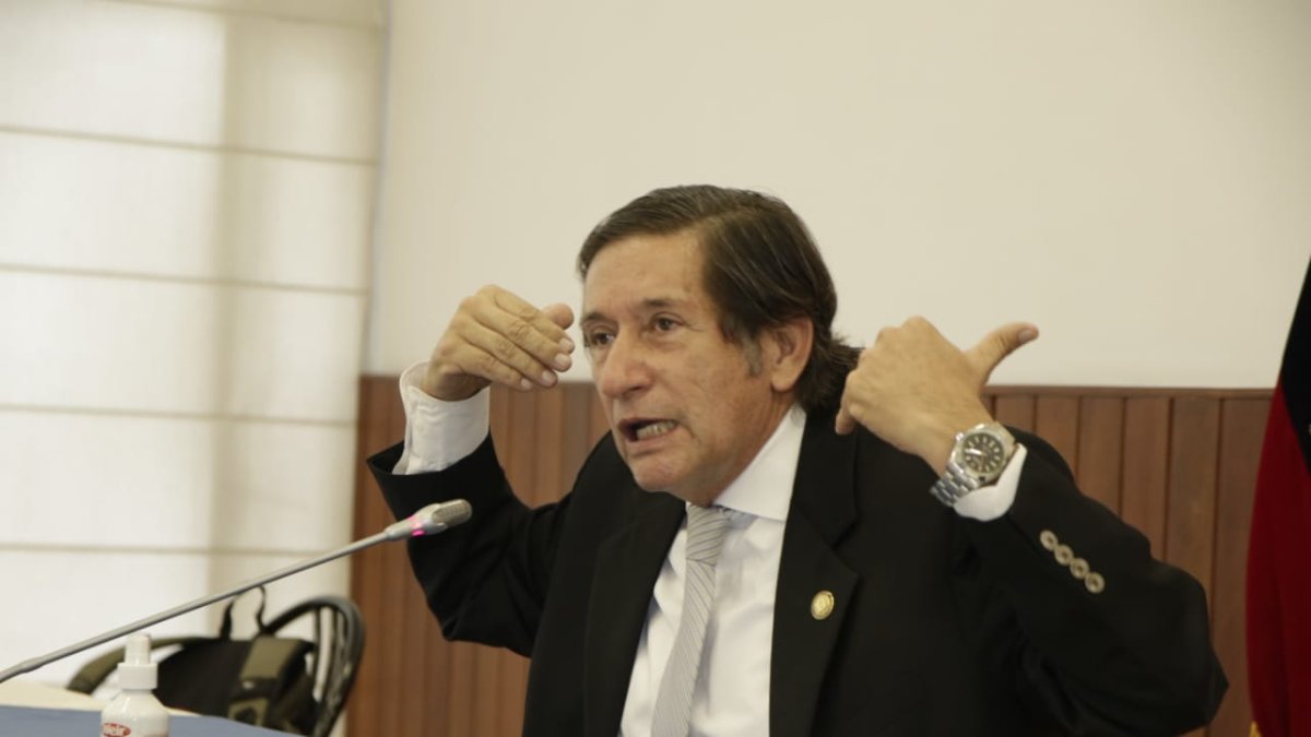 Rohon dejó entrever que el acuerdo PSC con Unes podría incluir temas como amnistías o indultos a sentenciados por la justicia.