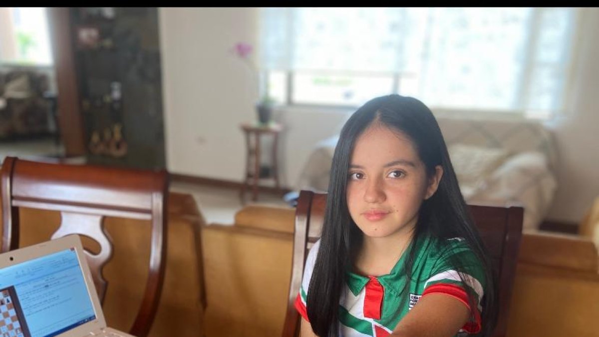 Amelí Artieda, ajedrecista tricolor, practica desde hace nueve años la disciplina, con la que quiere darle más triunfos al país.